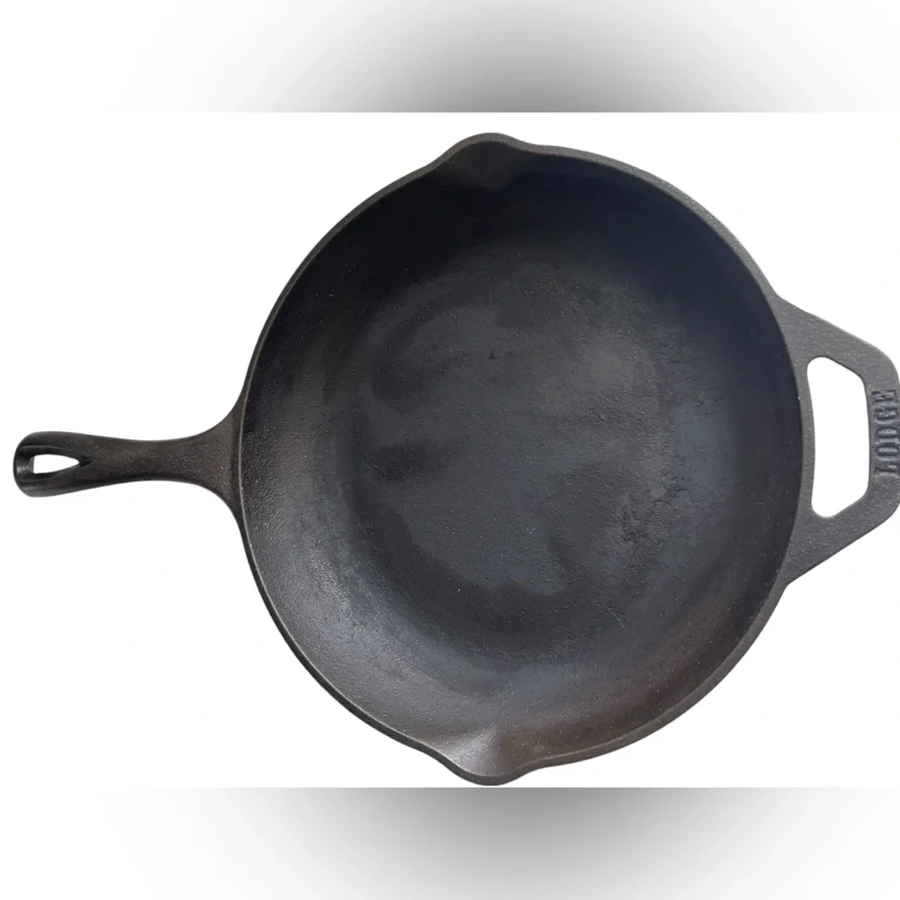 Lodge Cast Iron Skillet Frying Pan 10.25